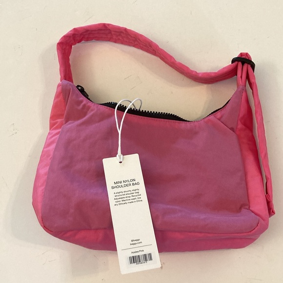 Baggu Mini Nylon Shoulder Bag Azalea Pink NEW - Picture 7 of 14